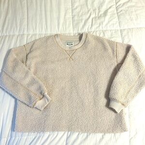 American Eagle fleece crewneck